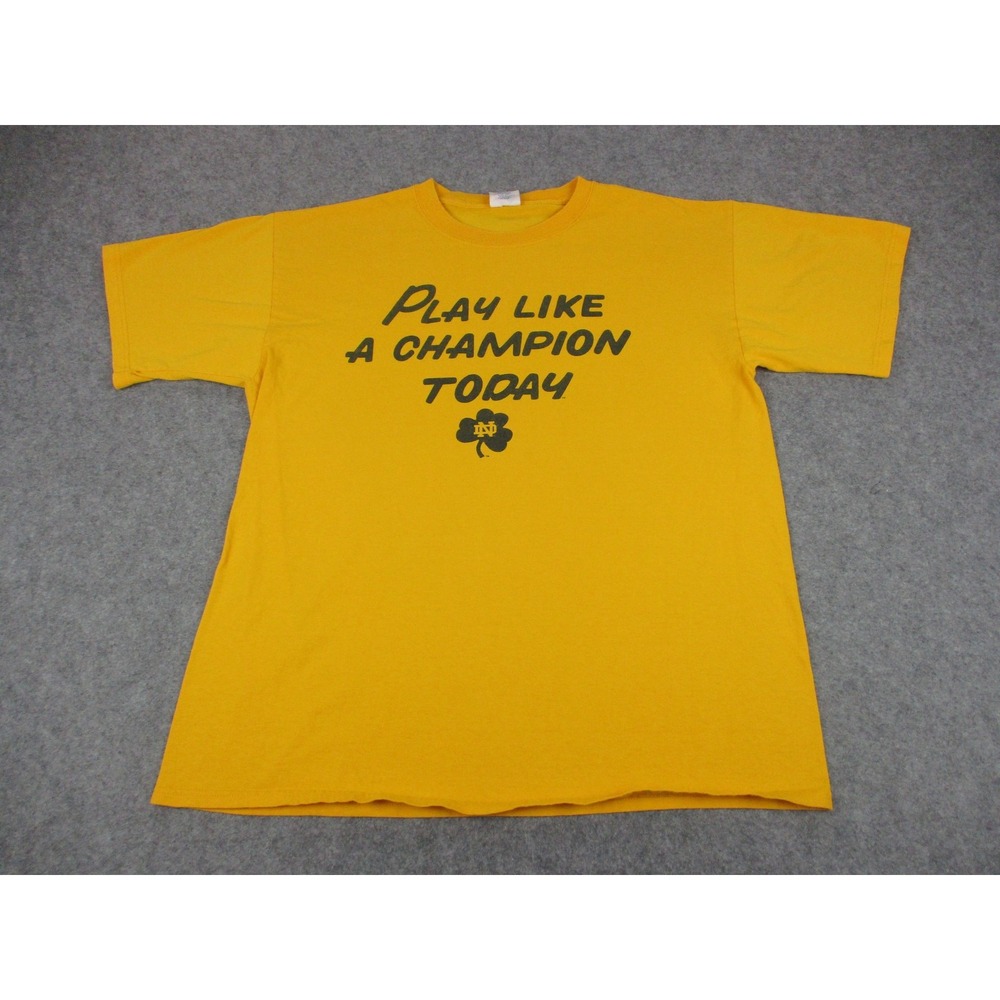VINTAGE Notre Dame Fighting Irish Shirt Mens XL Yellow NCAA Football Majestic